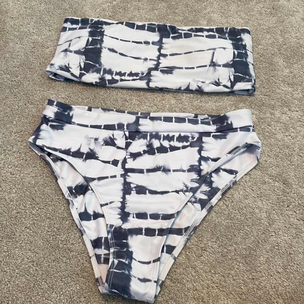 SHEIN bathing suit